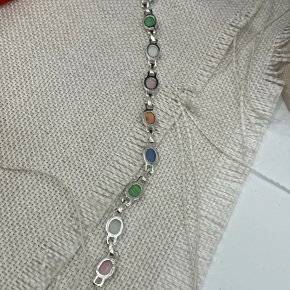 Stunning Vintage Sterling Silver Chainlink Bracelet with Multicolored Cabochons - Picture 11 of 16